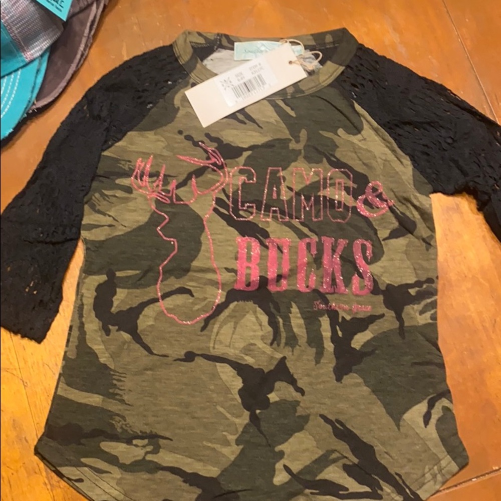 NWT girls 3/4 length sleeve shirt